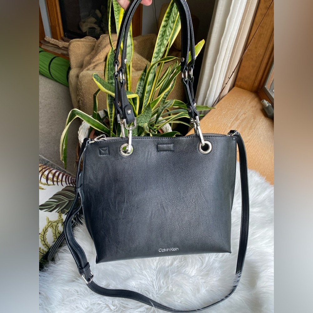 Calvin Klein Black Vegan Leather Shoulder/Cross Body Purse
